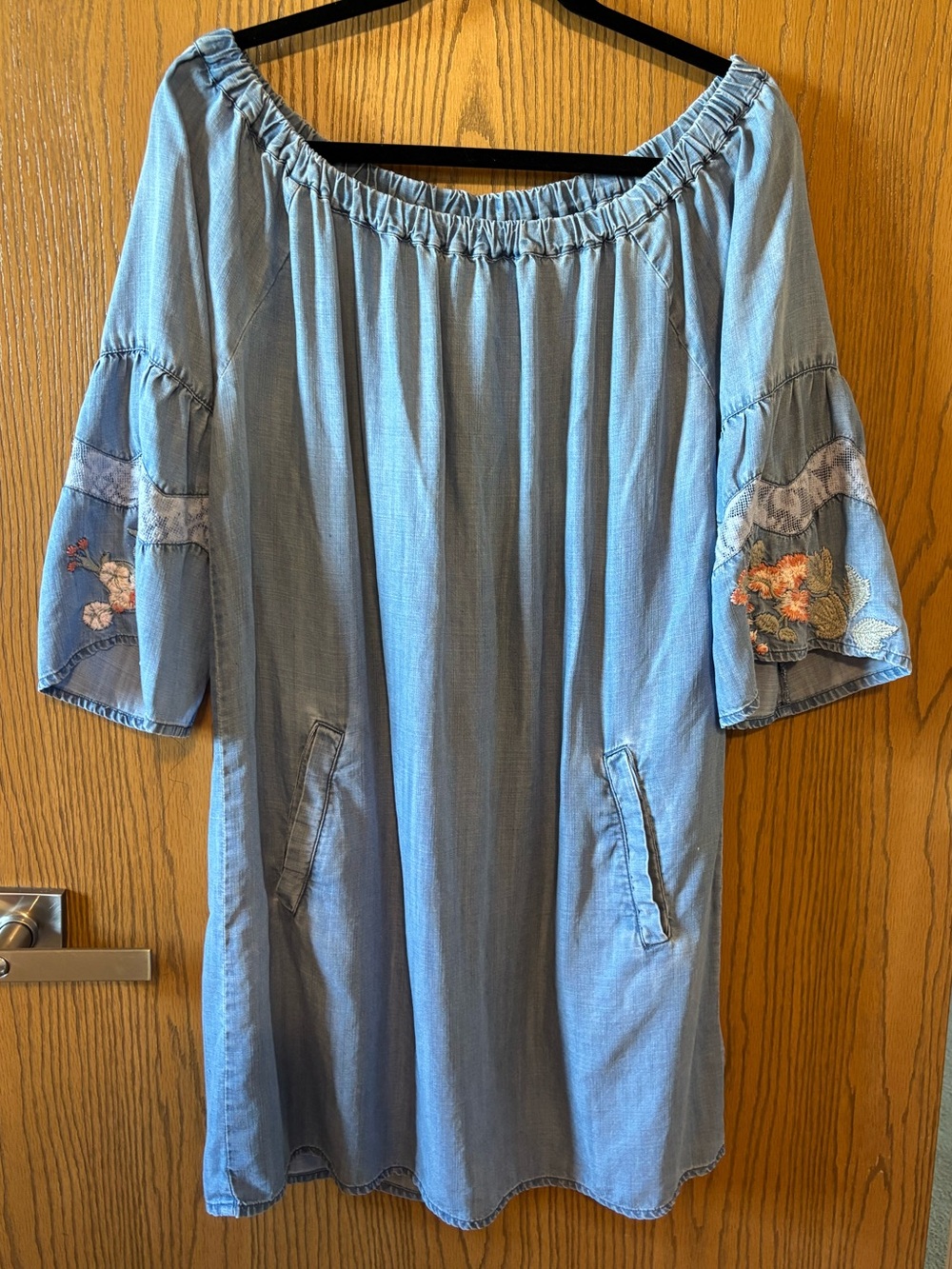 Women's Light Blue Off-The-Shoulder Embroidered Sleeve Jean Dress